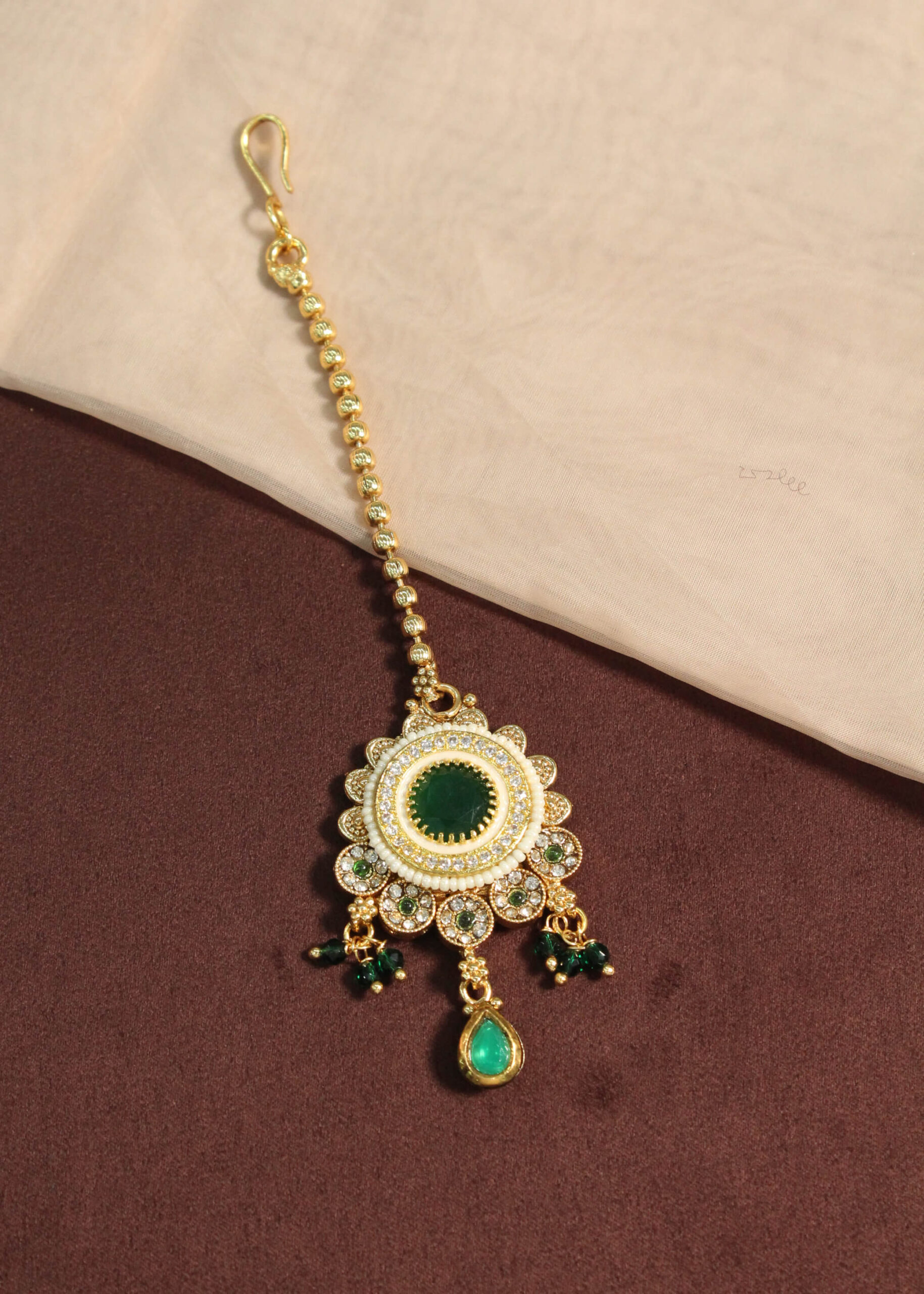 Belsis Antique Gold Polki Necklace Set 4 Belsis Antique Gold Polki Necklace Set - Image 4