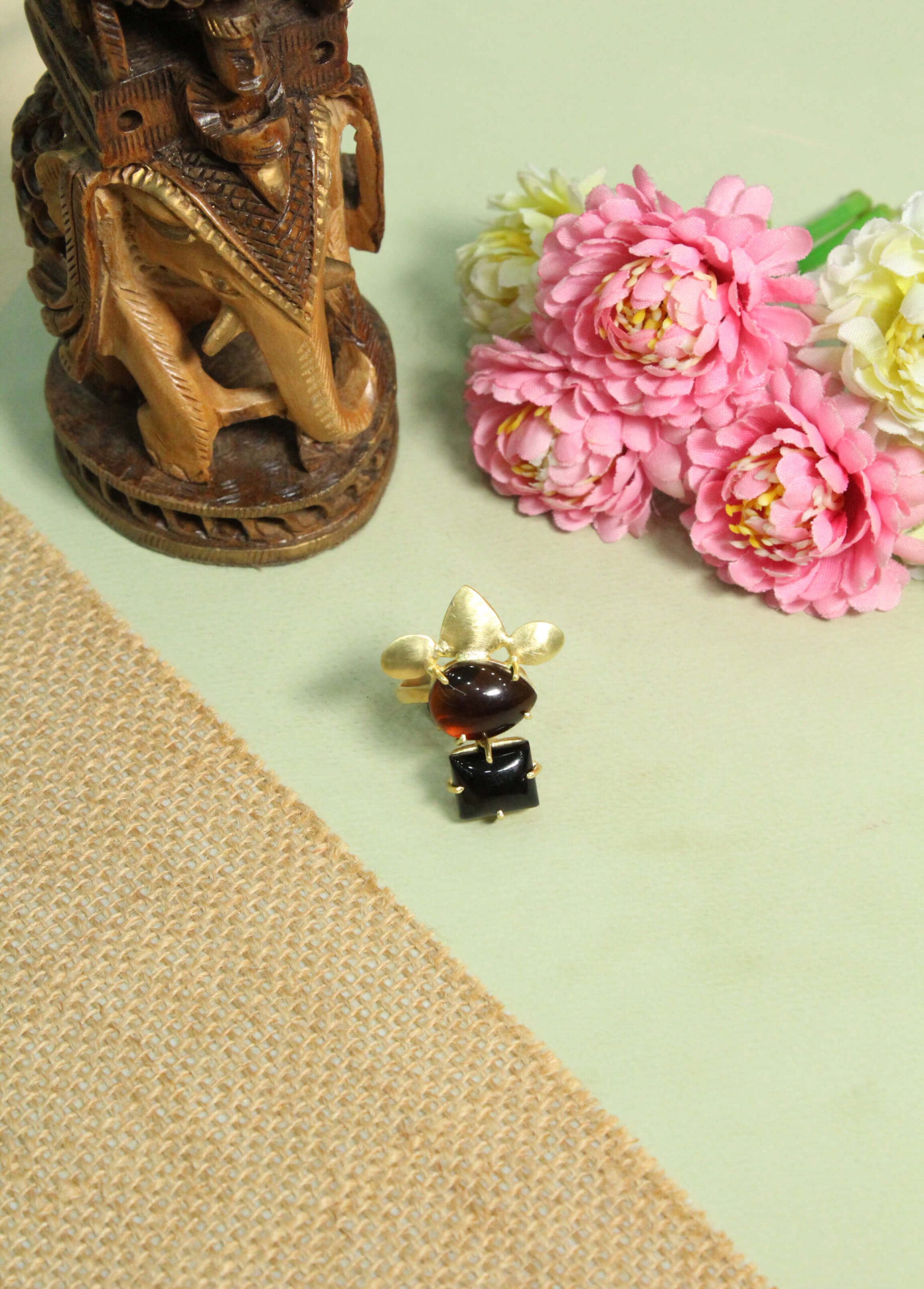 Amber and Black Onyx Floral Statement Ring – Matte Gold Botanical Cocktail Ring 2 A handcrafted natural stone ring with a gemstone set in a minimalist band