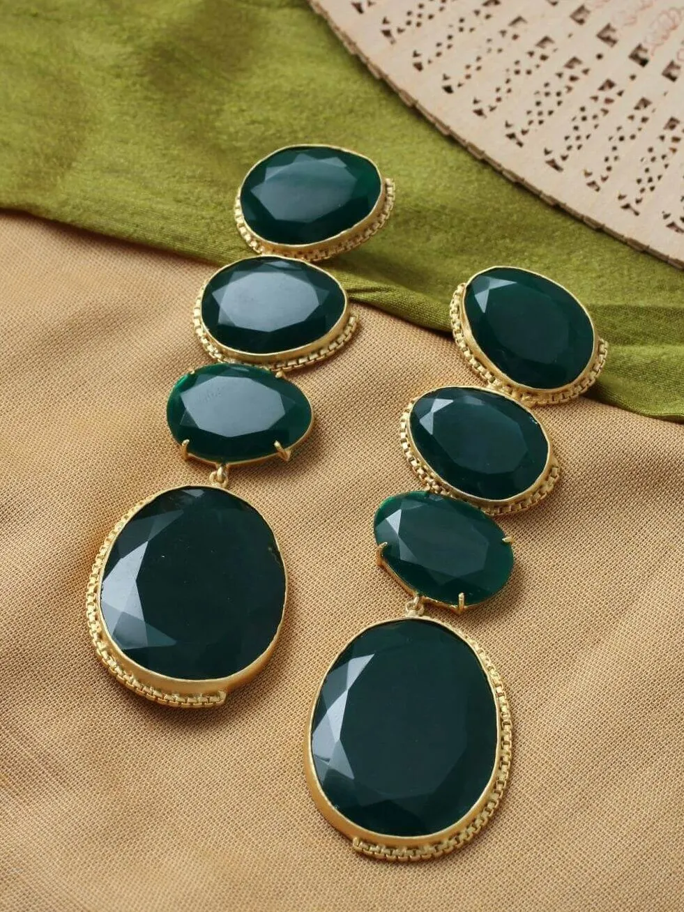 Emerald Green Quartz Multi-Tier Linear Drop Earrings 2 Emerald Green Quartz Multi-Tier Linear Drop Earrings - Image 2